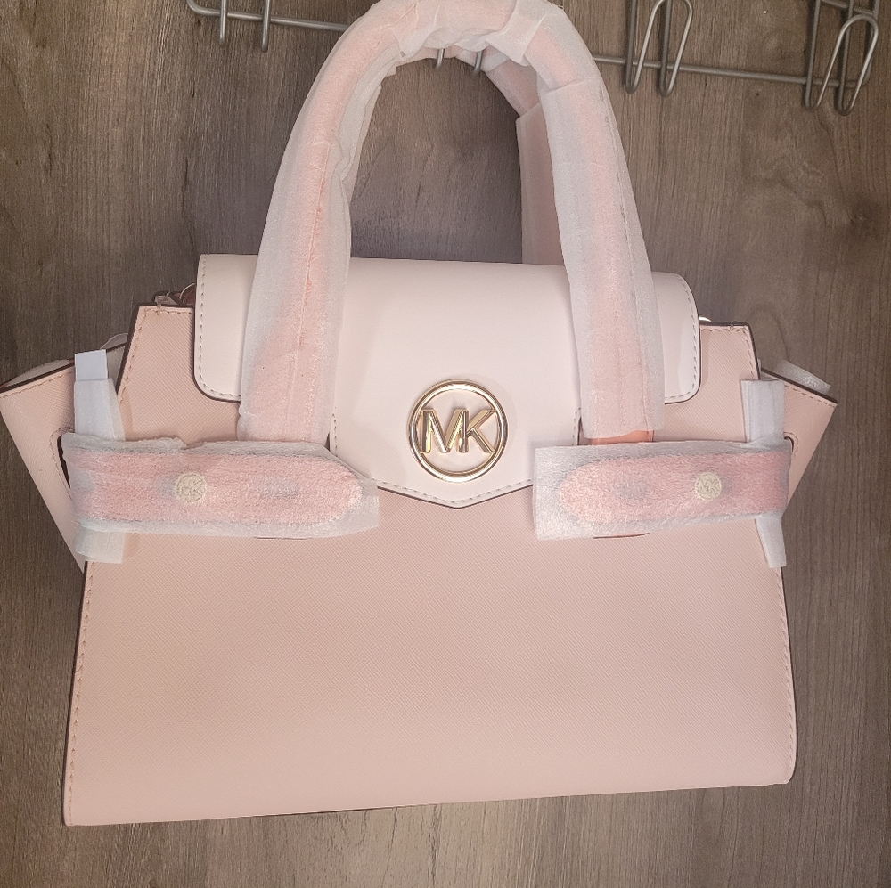Michael Kors handbag Mod. Carmen Pink color